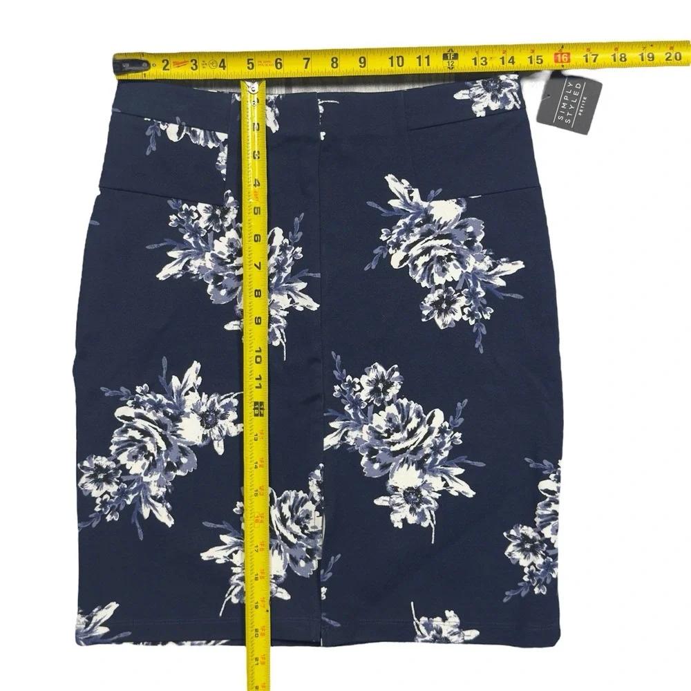 Simply Styled nwt simply